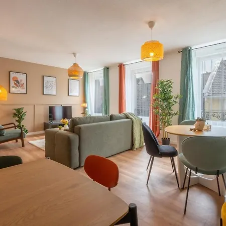 Centre Parking Gratuit Bars Restaurants *